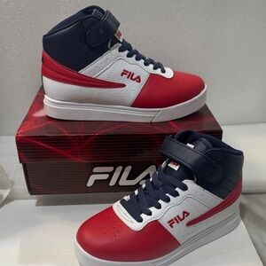 Fila Kids' Navy and Red Sneakers size 3.5